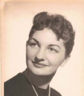 Photo of Lillian Rich