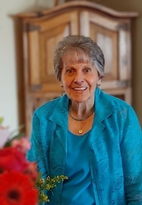 Photo of Peggy Roe