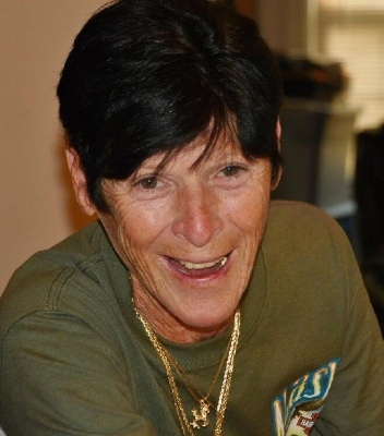 Photo of Joanne Lunsford