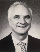 Robert J. Hamilton