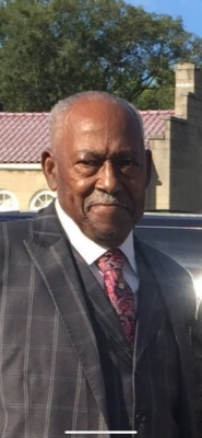 Mr. Chester Lee Winfield 27433985