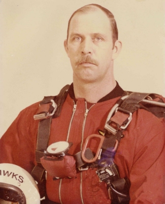 Robert May 27444783