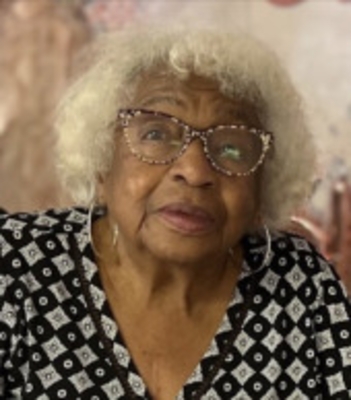 Photo of Beverly Williams