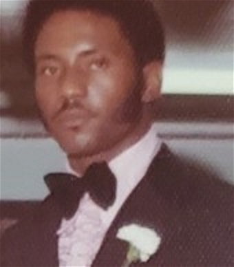 Photo of Donald Simmons