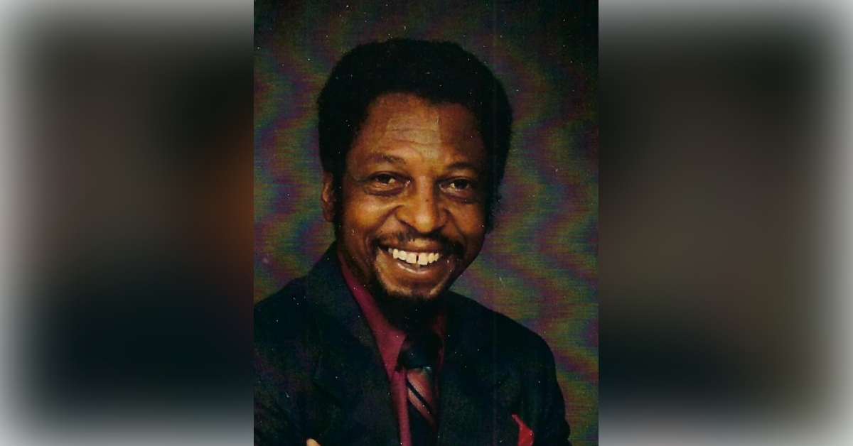 Obituary information for Charles E. Thomas