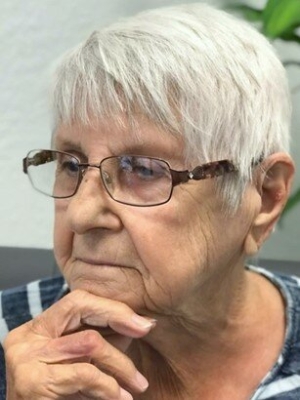 Photo of Helen Budisalovich