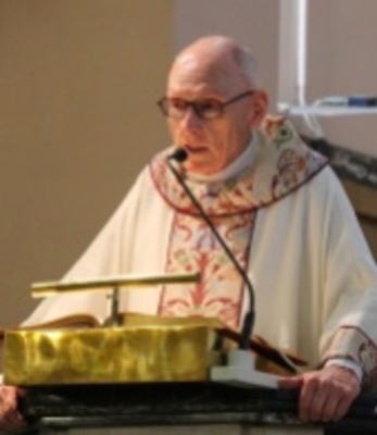 Photo of Fr. Paul Ewers