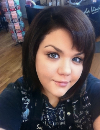 Sasha  Ann Grimm 27961799