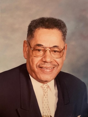 Photo of Cecil Jhons, Sr.