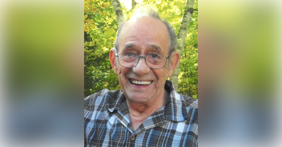 Obituary information for Paul Joseph Holmgren