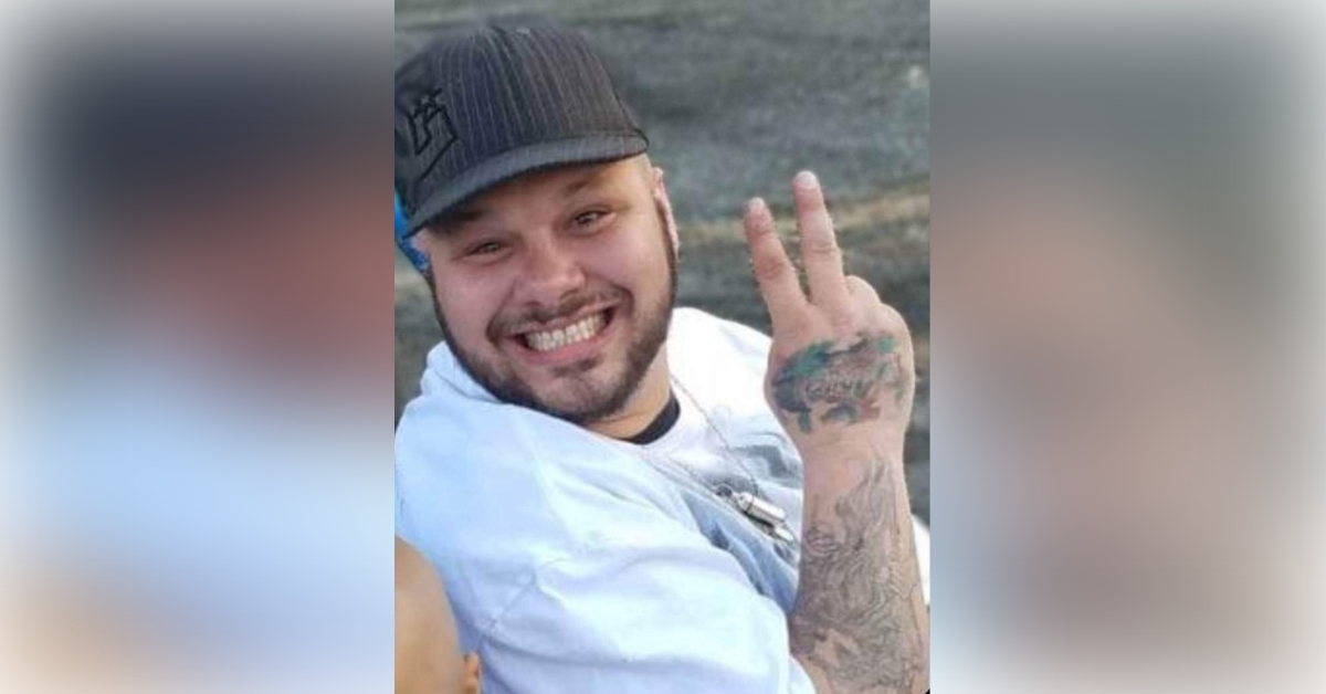 Obituary information for David Vernon Grinder, Jr.