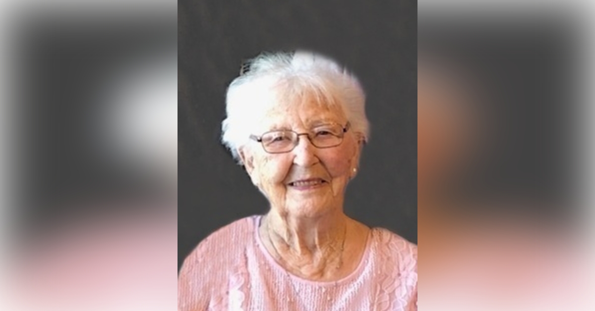Obituary information for Beverly DeWitt