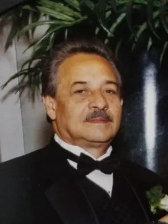 Luis Enrique Arroyo, Sr. 28335795