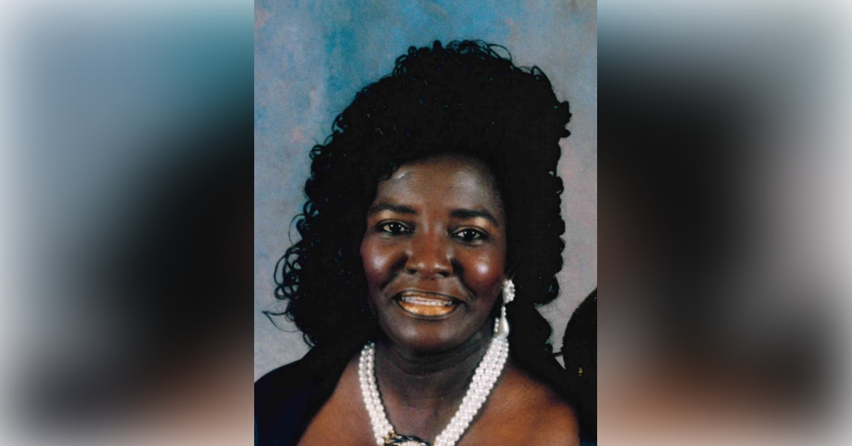 Obituary information for Glendolyn Linton