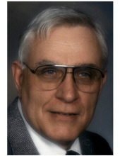 Photo of Kenneth Roberts