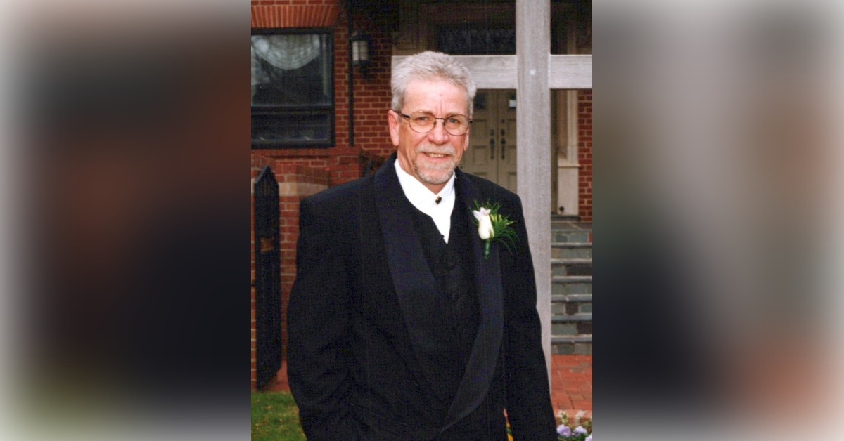 Obituary information for James Wyatt Gilchrist, Jr.