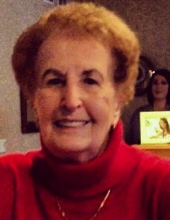 Photo of Doris Murar