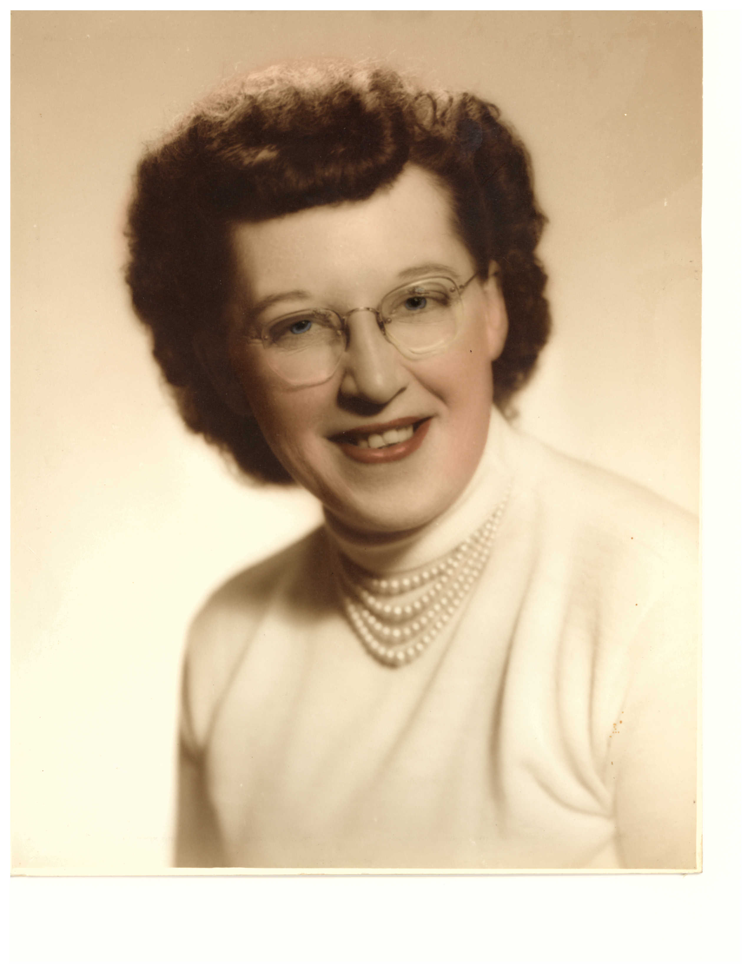 Doris Mae Novy Obituary
