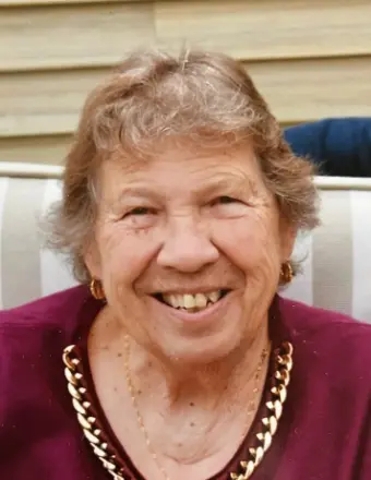 Anita Whelan 28735793