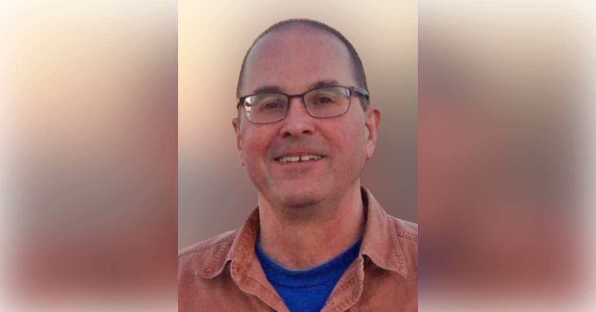 Obituary information for Daniel R. Tustin