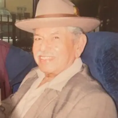 Juan C. Medina 28786237