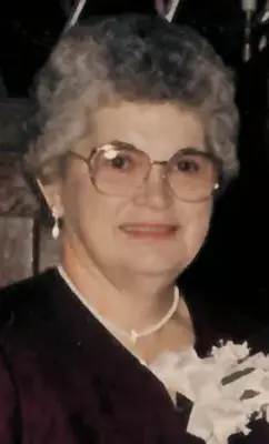 Eva Miller 28844701