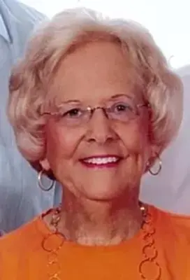 Suzanne Kraus 28845468