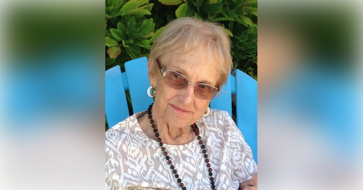Obituary information for Doris Violet Dickinson