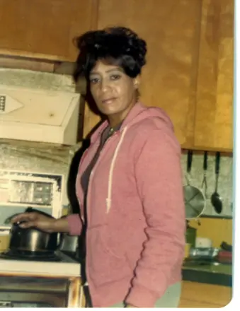 Ernestine Robinson 28997565