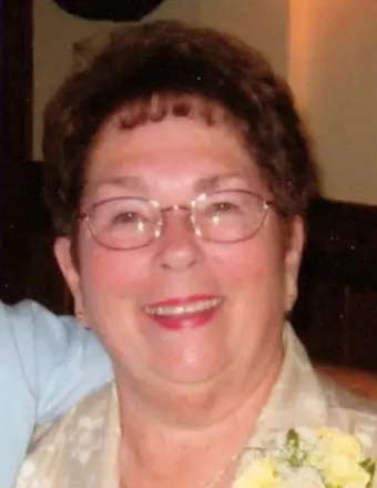 Roxann G. Gurske 29049562