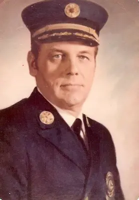 Robert D. Teece, Ret. Randolph Fire Chief 29111477