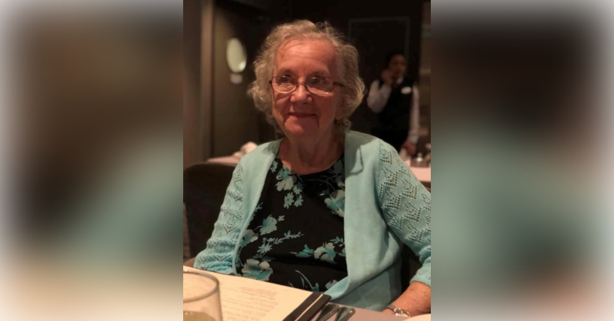 Obituary information for Dorothy Lowe