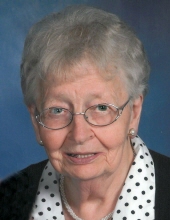 Photo of Lois Brill