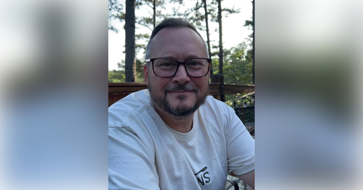 Obituary information for Matthew Paul Henry