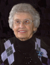 Photo of Lorraine Busta