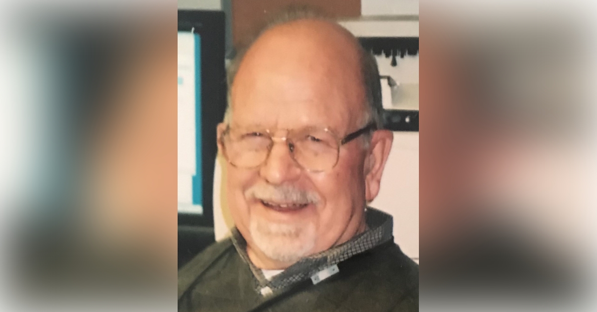 Obituary information for Walton B. Schlechtweg