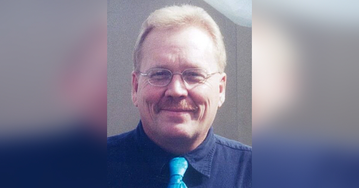 David Moore Obituary Visitation & Funeral Information