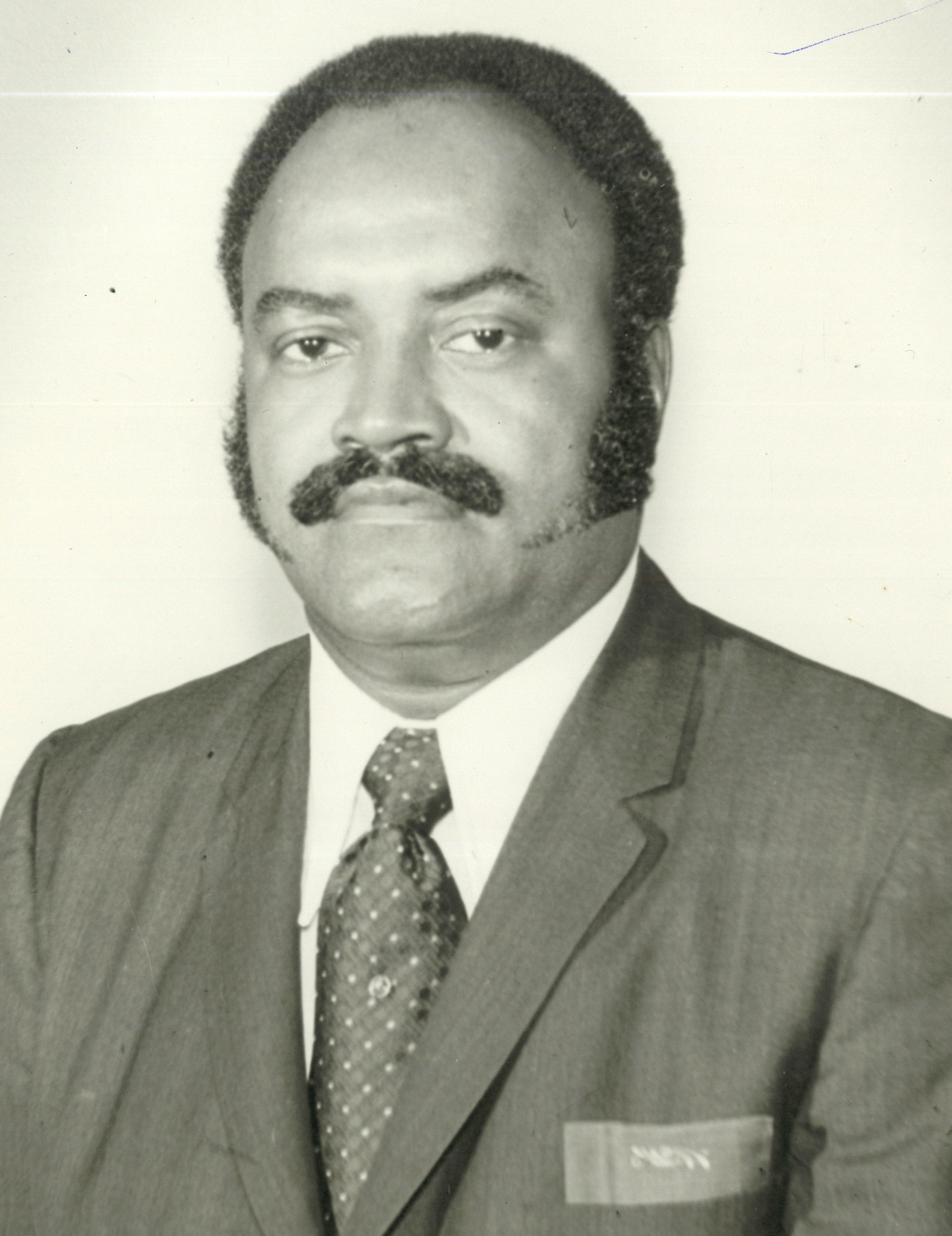 Lonnie E. Blackwell Obituary