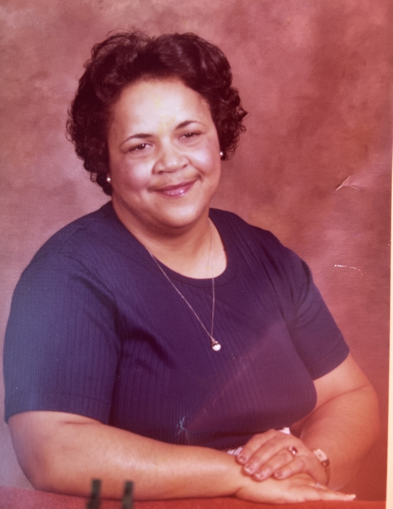 Mrs. Annette R. Lewis 2023 Davenport and Harris Funeral Home