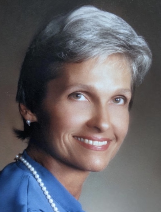 Louise Johnson 2022 Noe Brooks Funeral Home and Crematory