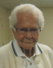 Photo of Vivian MacGillivray