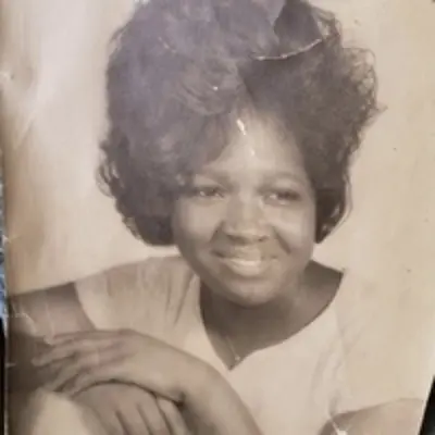 Dorothy L. Moultrie 29836221