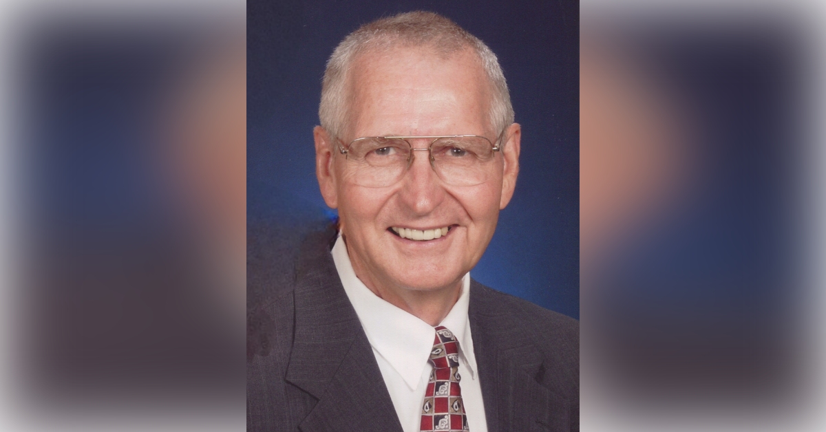 Obituary information for Dr. Arnold Edgar Schmidt