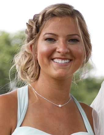 Danielle Lauren Czyzewski - 2023 - Grove Memorial Chapel