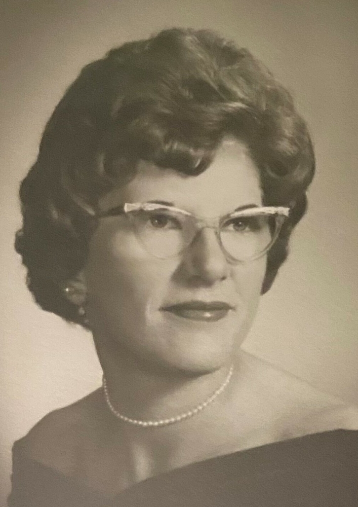 Sandra stevenson 2023 hall and peet funeral home