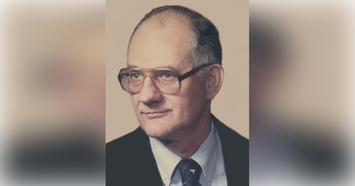 Obituary information for Robert D. Howe