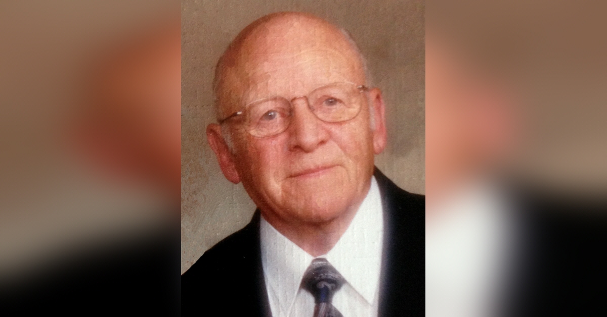 Harlow "Doc" Kerl Obituary Visitation & Funeral Information