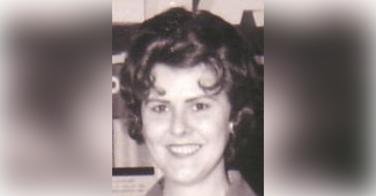 Obituary information for Dolores "Dee" Higgins