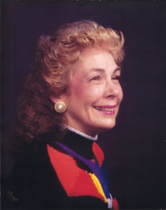 Photo of Patricia Holcomb