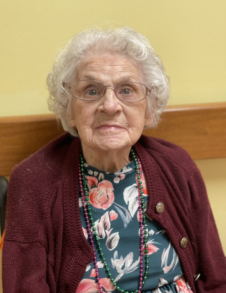 Lois R. Hewitt Anderson 2024 BowserMinich Funeral Home